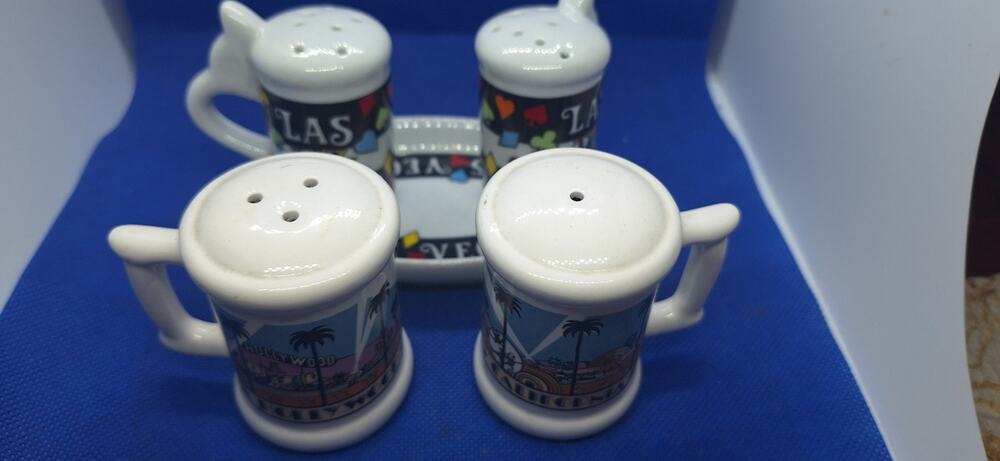 Western us vacation souvenirs las vegas & hollywood salt & pepper shakers